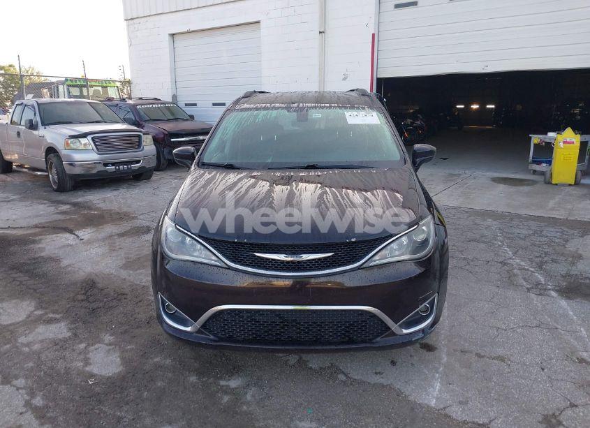 Photo 12 of 2017 Chrysler Pacifica TOURING-L (VIN 2C4RC1BG7HR667857)