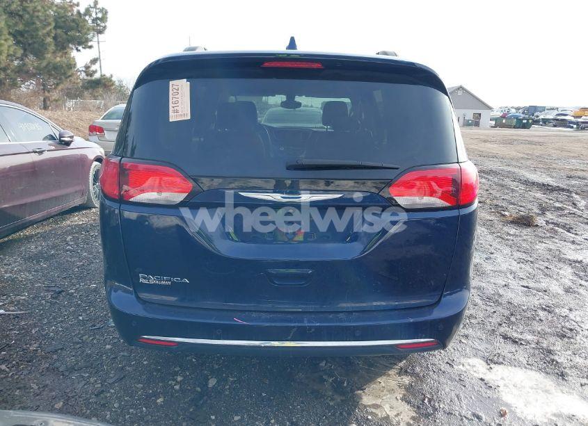 Photo 17 of 2017 Chrysler Pacifica TOURING-L (VIN 2C4RC1BG7HR816171)