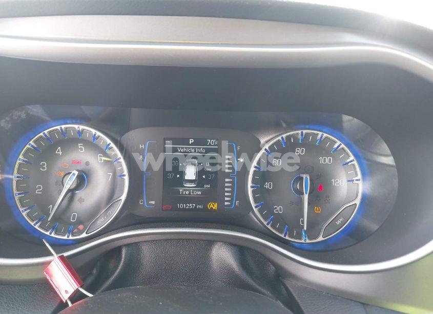 Photo 7 of 2020 Chrysler Pacifica TOURING L (VIN 2C4RC1BG7LR284994)