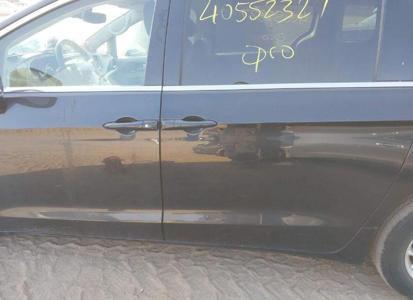 Photo 14 of 2022 Chrysler Pacifica TOURING L (VIN 2C4RC1BG7NR117702)