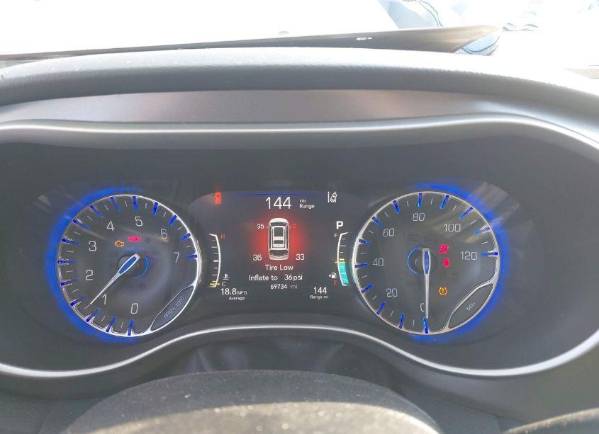 Photo 7 of 2022 Chrysler Pacifica TOURING L (VIN 2C4RC1BG7NR117702)