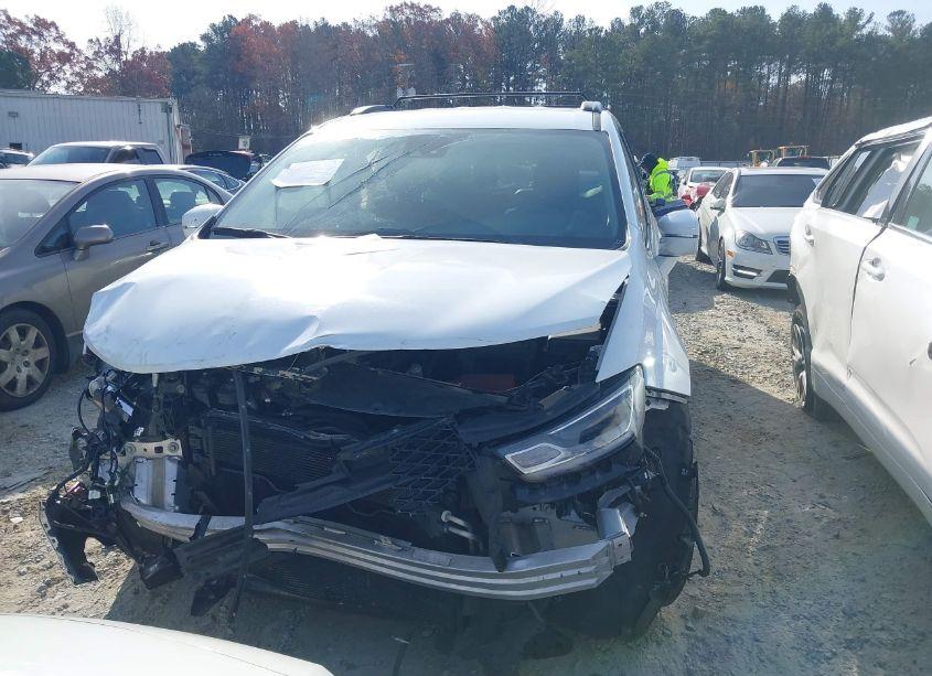 Photo 12 of 2022 Chrysler Pacifica TOURING L (VIN 2C4RC1BG7NR160789)