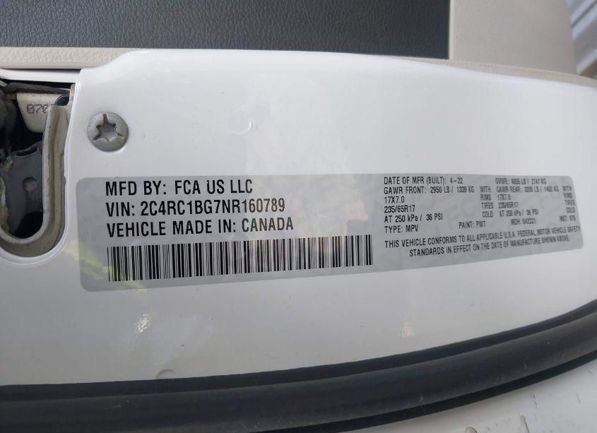 Photo 9 of 2022 Chrysler Pacifica TOURING L (VIN 2C4RC1BG7NR160789)