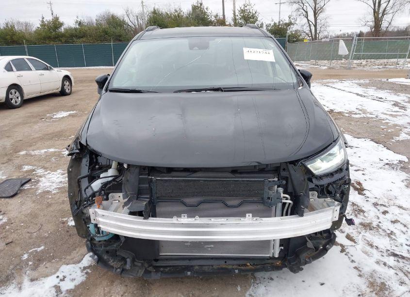 Photo 13 of 2022 Chrysler Pacifica TOURING L (VIN 2C4RC1BG7NR177172)