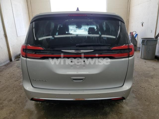 Photo 2 of 2024 CHRYSLER PACIFICA TOURING L (VIN 2C4RC1BG7RR162399)