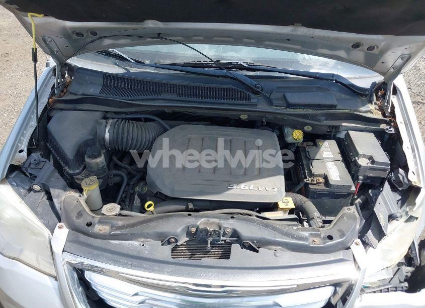 Photo 10 of 2012 Chrysler Town & COUNTRY TOURING (VIN 2C4RC1BG8CR107225)