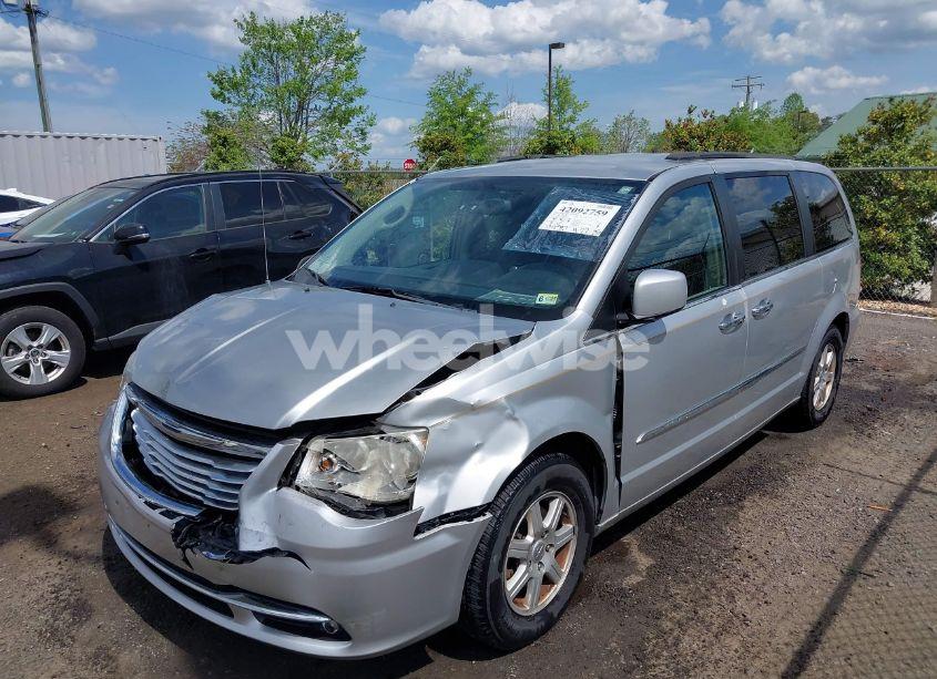 Photo 2 of 2012 Chrysler Town & COUNTRY TOURING (VIN 2C4RC1BG8CR107225)