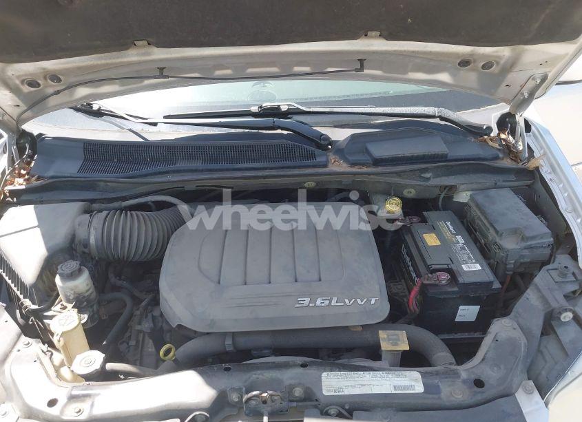 Photo 10 of 2012 Chrysler Town & COUNTRY TOURING (VIN 2C4RC1BG8CR126504)