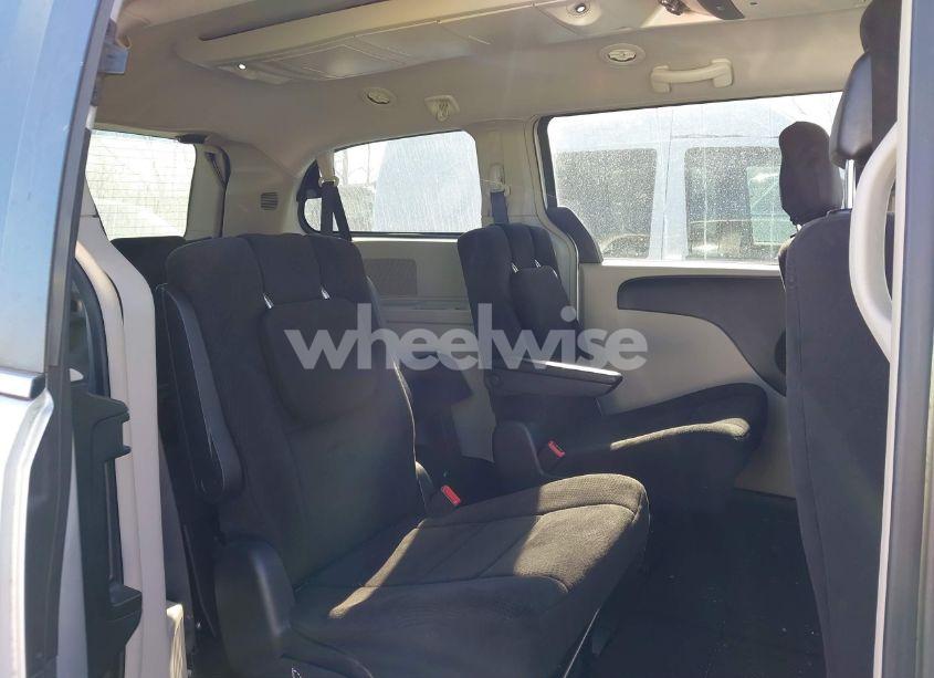 Photo 8 of 2012 Chrysler Town & COUNTRY TOURING (VIN 2C4RC1BG8CR208300)