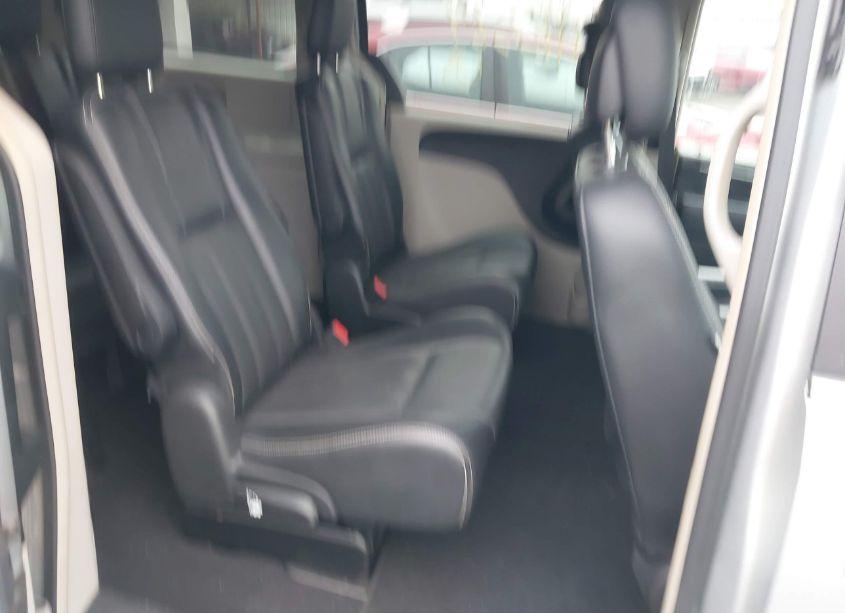 Photo 8 of 2012 Chrysler Town & COUNTRY TOURING (VIN 2C4RC1BG8CR246500)