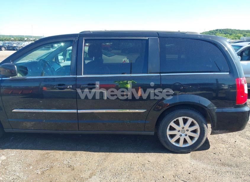 Photo 6 of 2012 Chrysler Town & COUNTRY TOURING (VIN 2C4RC1BG8CR363753)