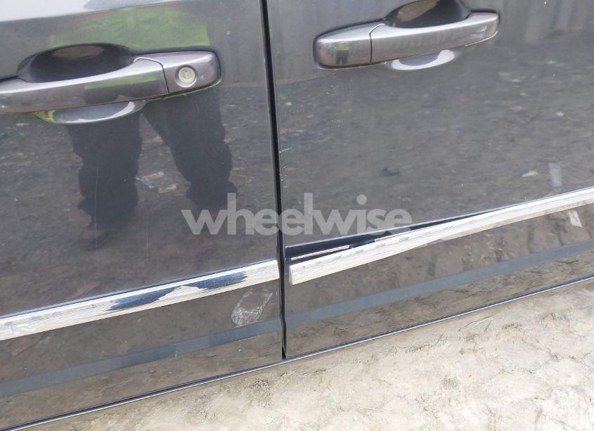 Photo 6 of 2012 Chrysler Town & COUNTRY TOURING (VIN 2C4RC1BG8CR386448)