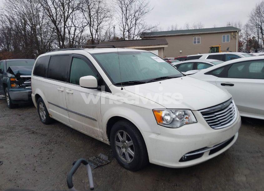 2013 Chrysler Town & COUNTRY TOURING (VIN 2C4RC1BG8DR525432) main photo