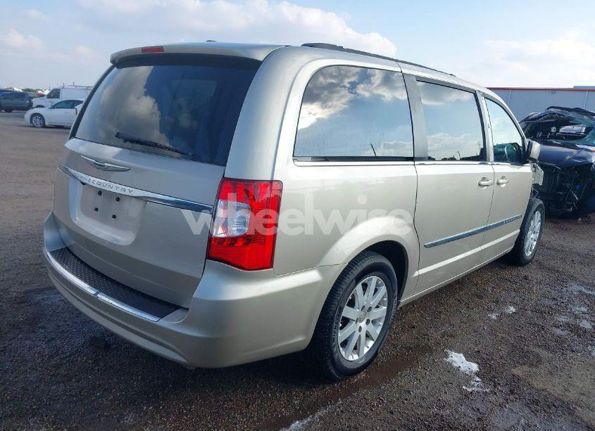 Photo 4 of 2013 Chrysler Town & COUNTRY TOURING (VIN 2C4RC1BG8DR653914)