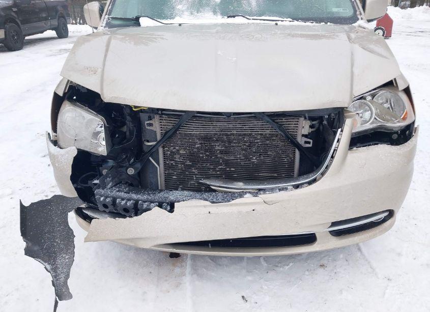 Photo 6 of 2013 Chrysler Town & COUNTRY TOURING (VIN 2C4RC1BG8DR743001)