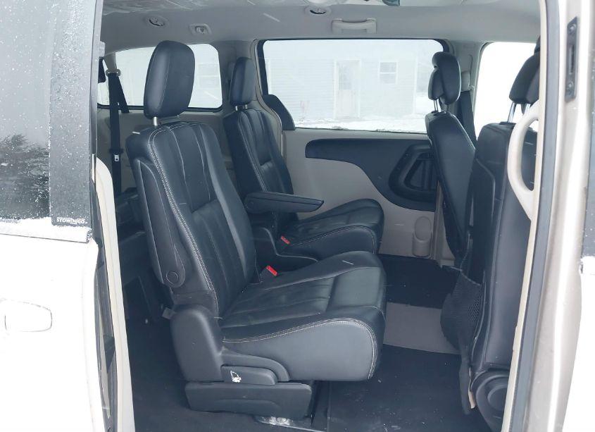 Photo 8 of 2013 Chrysler Town & COUNTRY TOURING (VIN 2C4RC1BG8DR743001)