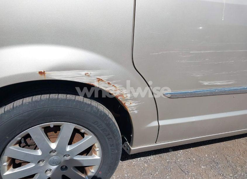 Photo 6 of 2013 Chrysler Town & COUNTRY TOURING (VIN 2C4RC1BG8DR774619)