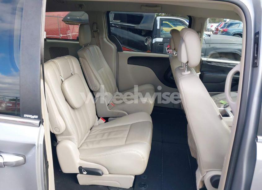 Photo 8 of 2013 Chrysler Town & COUNTRY TOURING (VIN 2C4RC1BG8DR775222)