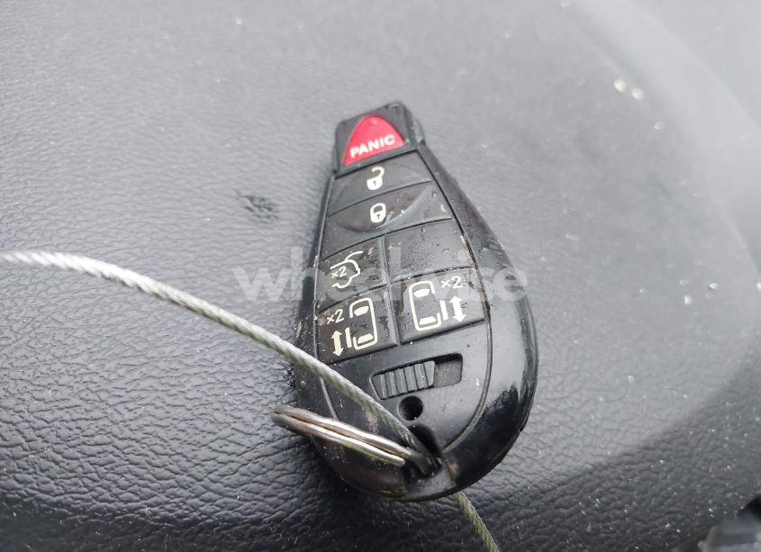 Photo 11 of 2013 Chrysler Town & COUNTRY TOURING (VIN 2C4RC1BG8DR793378)