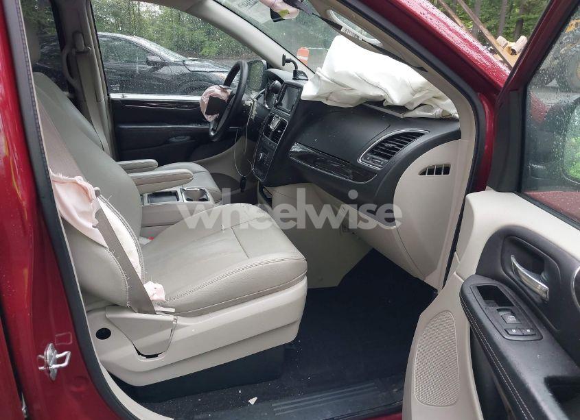 Photo 5 of 2013 Chrysler Town & COUNTRY TOURING (VIN 2C4RC1BG8DR793378)