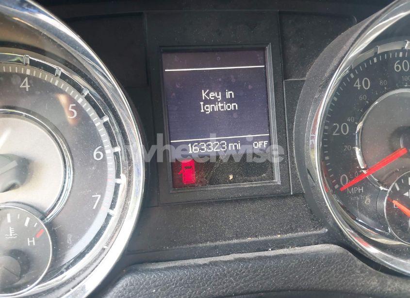 Photo 7 of 2014 Chrysler Town & COUNTRY TOURING (VIN 2C4RC1BG8ER144469)