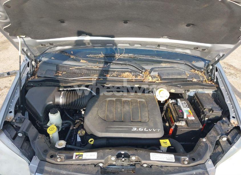 Photo 10 of 2014 Chrysler Town & COUNTRY TOURING (VIN 2C4RC1BG8ER163961)