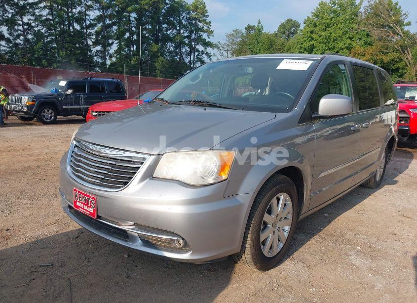 Photo 2 of 2014 Chrysler Town & COUNTRY TOURING (VIN 2C4RC1BG8ER163961)