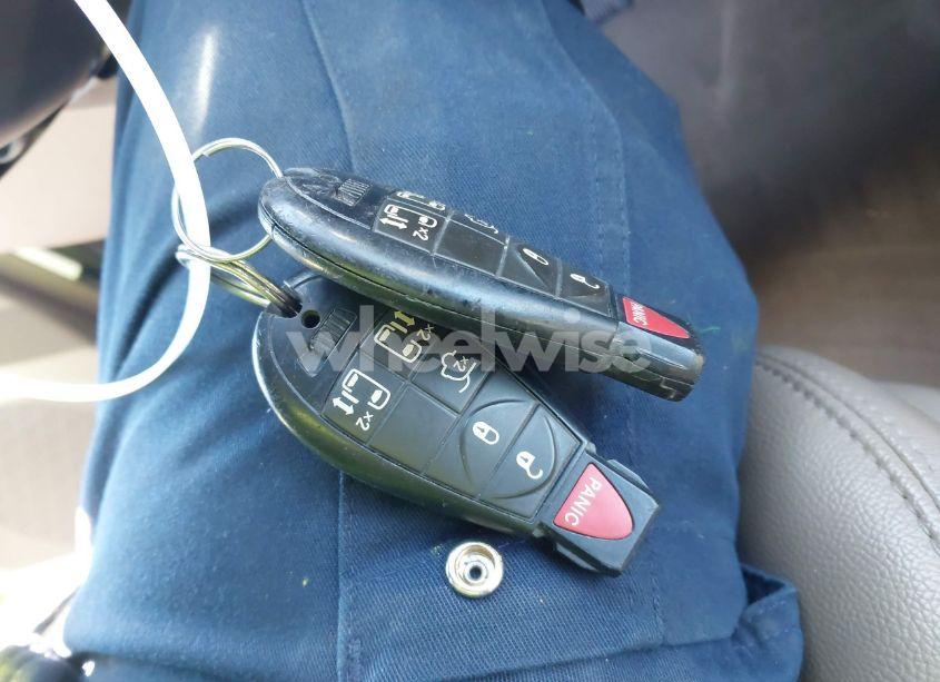 Photo 11 of 2014 Chrysler Town & COUNTRY TOURING (VIN 2C4RC1BG8ER216545)