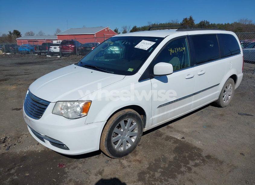 Photo 2 of 2014 Chrysler Town & COUNTRY TOURING (VIN 2C4RC1BG8ER216545)