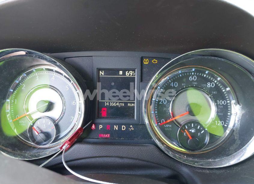 Photo 7 of 2014 Chrysler Town & COUNTRY TOURING (VIN 2C4RC1BG8ER258875)