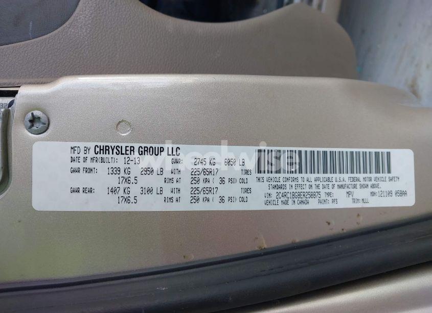 Photo 9 of 2014 Chrysler Town & COUNTRY TOURING (VIN 2C4RC1BG8ER258875)