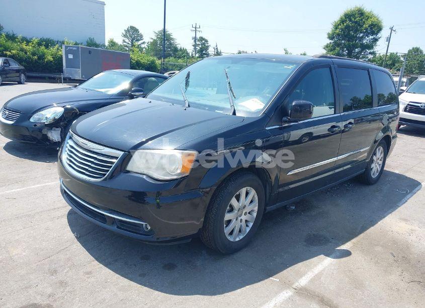 Photo 2 of 2014 Chrysler Town & COUNTRY TOURING (VIN 2C4RC1BG8ER307458)