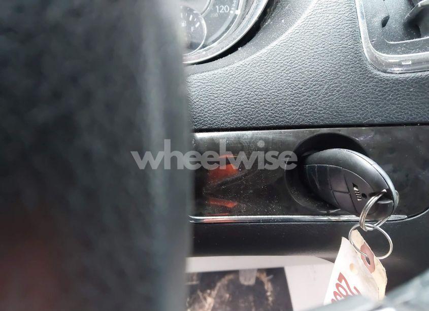 Photo 11 of 2014 Chrysler Town & COUNTRY TOURING (VIN 2C4RC1BG8ER326494)