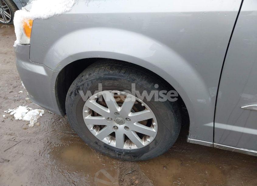 Photo 20 of 2014 Chrysler Town & COUNTRY TOURING (VIN 2C4RC1BG8ER326494)