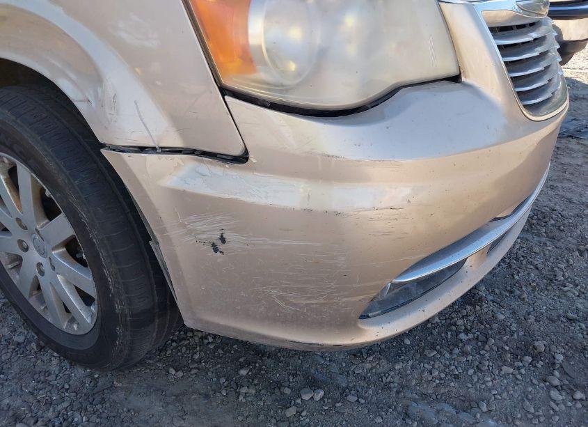 Photo 6 of 2014 Chrysler Town & COUNTRY TOURING (VIN 2C4RC1BG8ER336507)