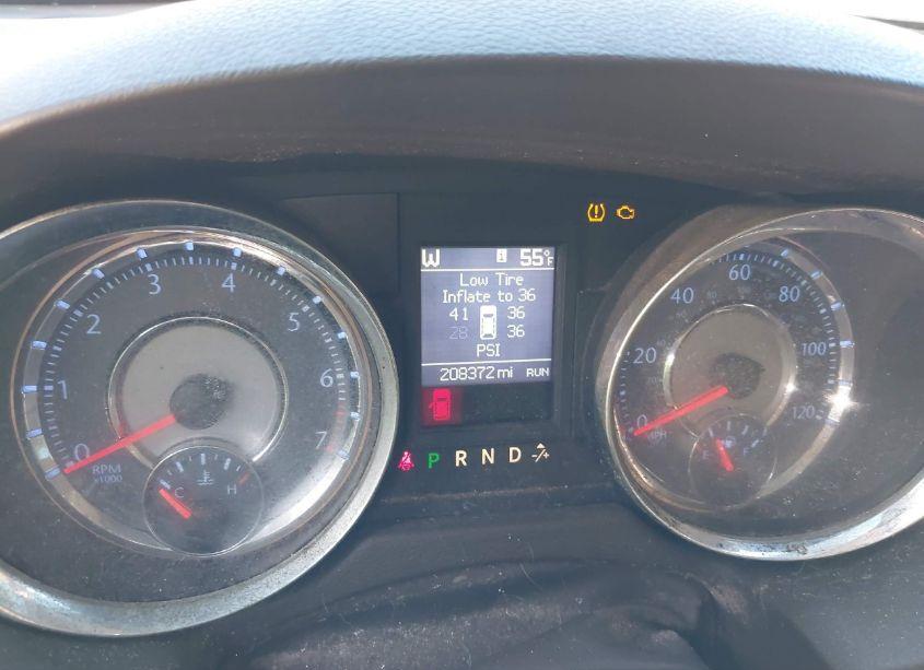 Photo 7 of 2014 Chrysler Town & COUNTRY TOURING (VIN 2C4RC1BG8ER336507)