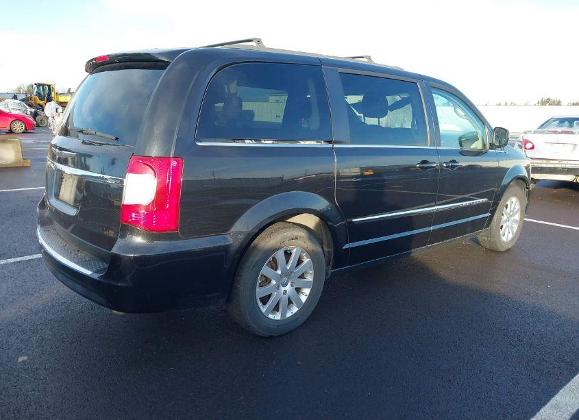 Photo 4 of 2014 Chrysler Town & COUNTRY TOURING (VIN 2C4RC1BG8ER343330)