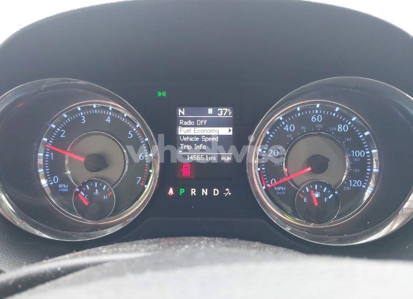 Photo 7 of 2014 Chrysler Town & COUNTRY TOURING (VIN 2C4RC1BG8ER382676)