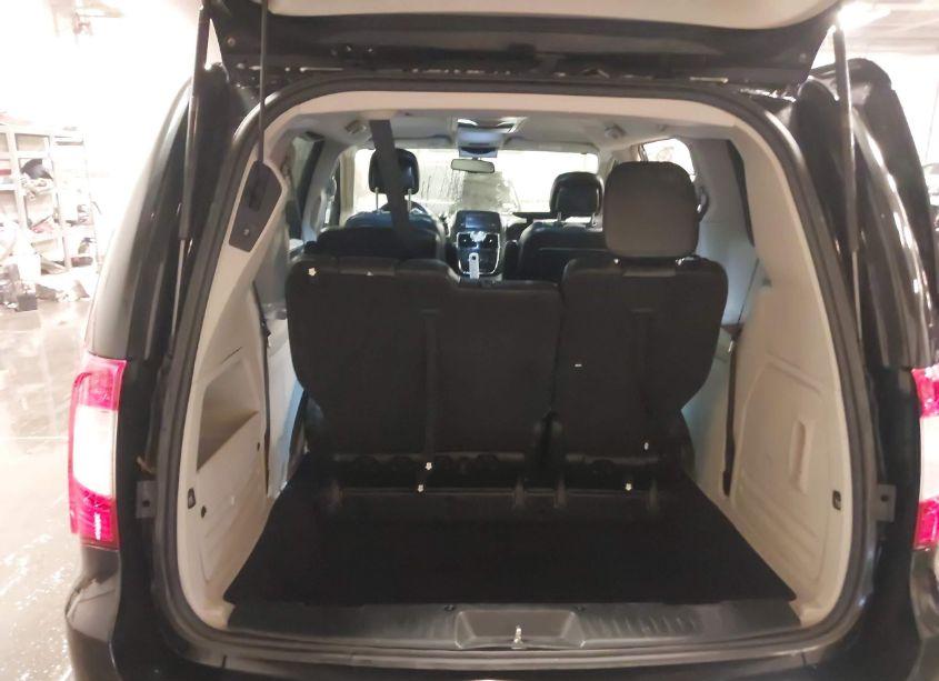 Photo 17 of 2014 Chrysler Town & COUNTRY TOURING (VIN 2C4RC1BG8ER397176)