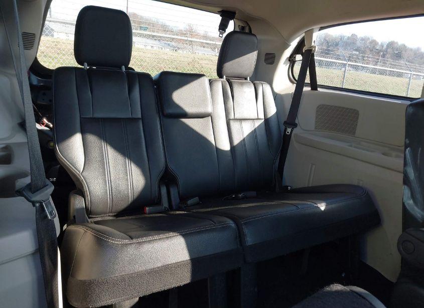 Photo 18 of 2014 Chrysler Town & COUNTRY TOURING (VIN 2C4RC1BG8ER403283)