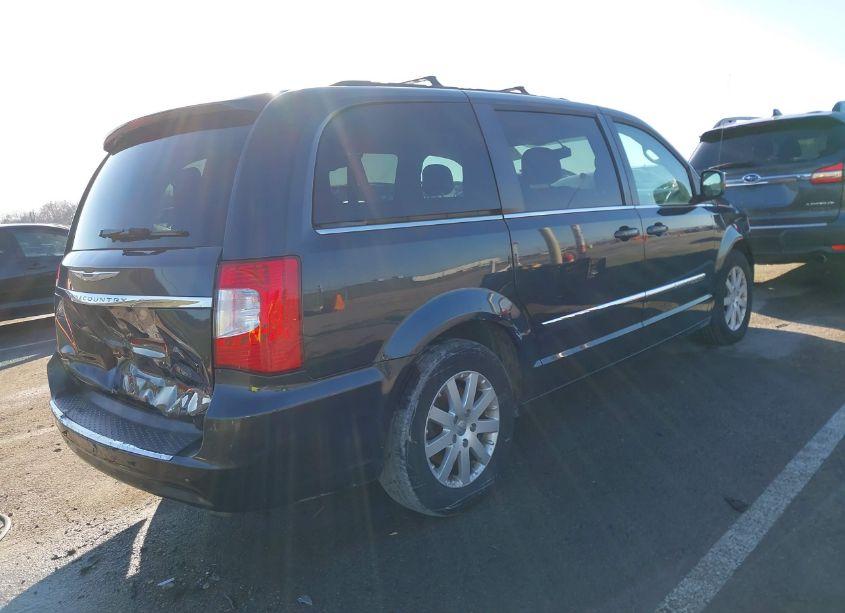 Photo 4 of 2014 Chrysler Town & COUNTRY TOURING (VIN 2C4RC1BG8ER403283)