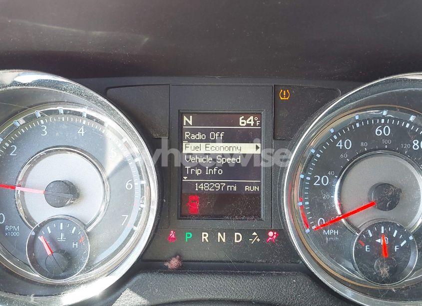 Photo 7 of 2014 Chrysler Town & COUNTRY TOURING (VIN 2C4RC1BG8ER437451)