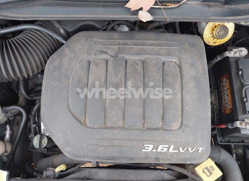 Photo 10 of 2014 Chrysler Town & COUNTRY TOURING (VIN 2C4RC1BG8ER444903)