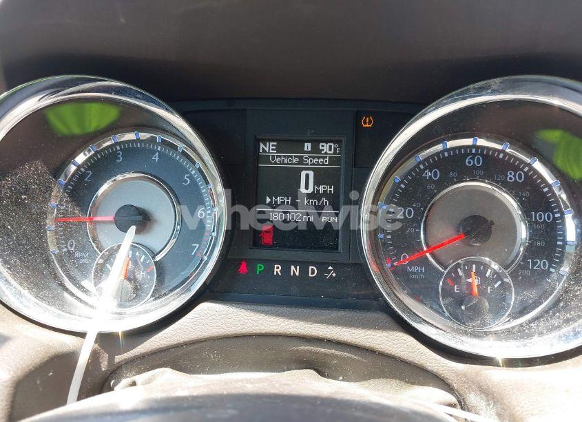 Photo 7 of 2014 Chrysler Town & COUNTRY TOURING (VIN 2C4RC1BG8ER445033)