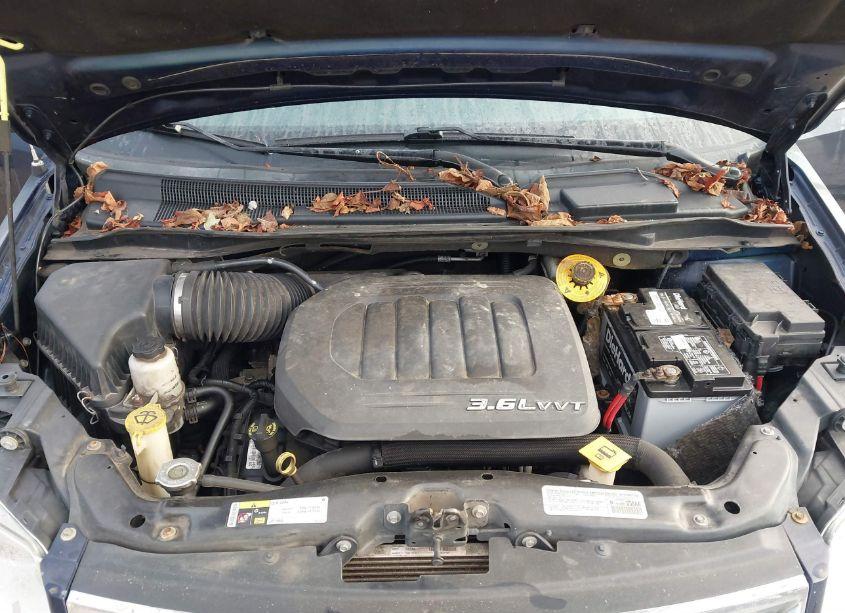 Photo 10 of 2014 Chrysler Town & COUNTRY TOURING (VIN 2C4RC1BG8ER453696)