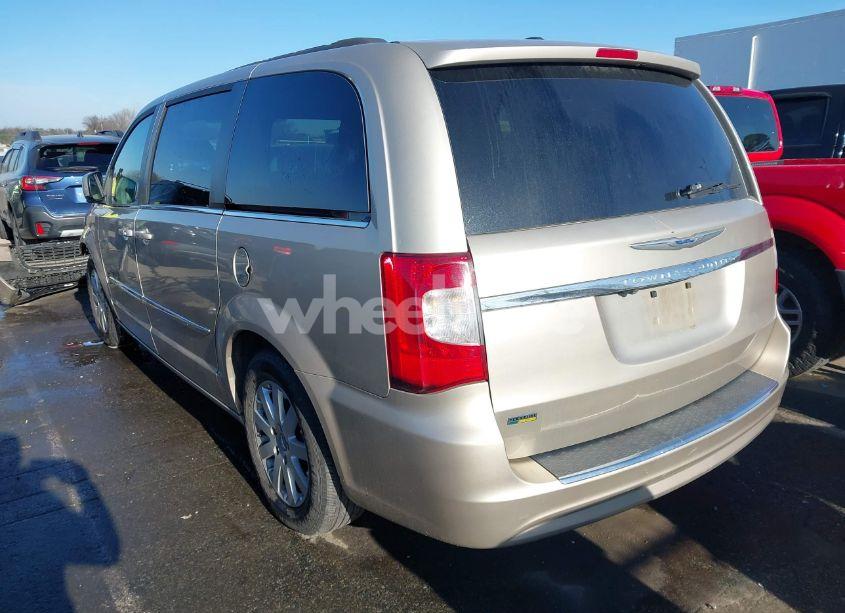 Photo 3 of 2015 Chrysler Town & COUNTRY TOURING (VIN 2C4RC1BG8FR551564)