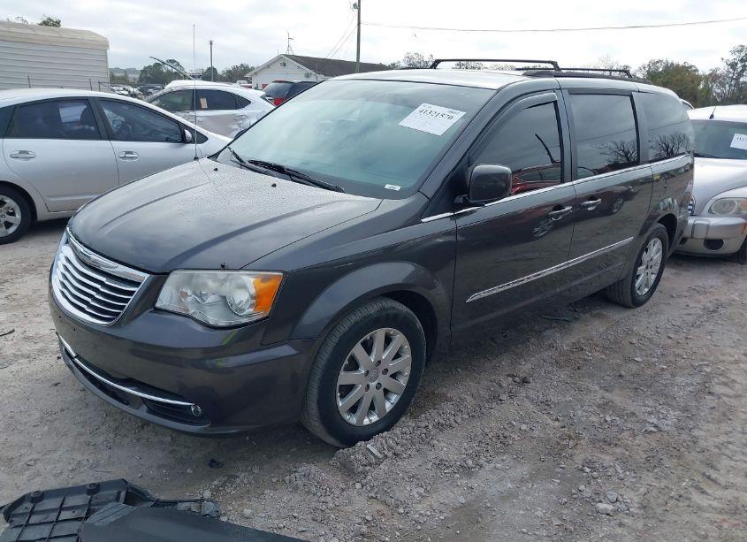 Photo 2 of 2015 Chrysler Town & COUNTRY TOURING (VIN 2C4RC1BG8FR553959)