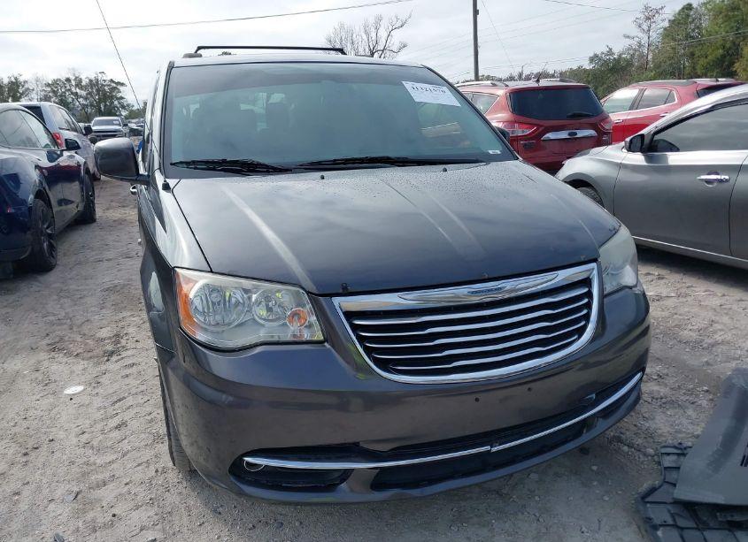 Photo 6 of 2015 Chrysler Town & COUNTRY TOURING (VIN 2C4RC1BG8FR553959)