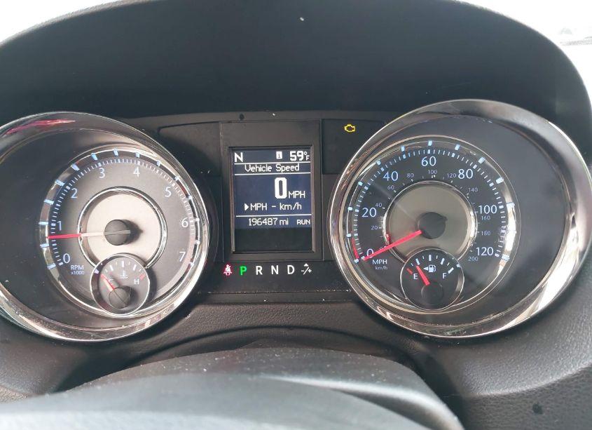 Photo 7 of 2015 Chrysler Town & COUNTRY TOURING (VIN 2C4RC1BG8FR553959)