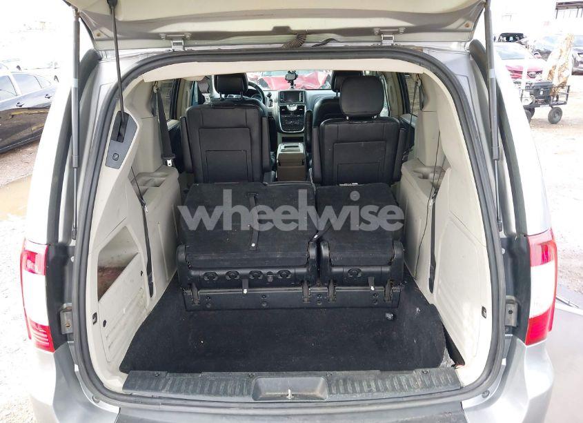 Photo 19 of 2015 Chrysler Town & COUNTRY TOURING (VIN 2C4RC1BG8FR595614)